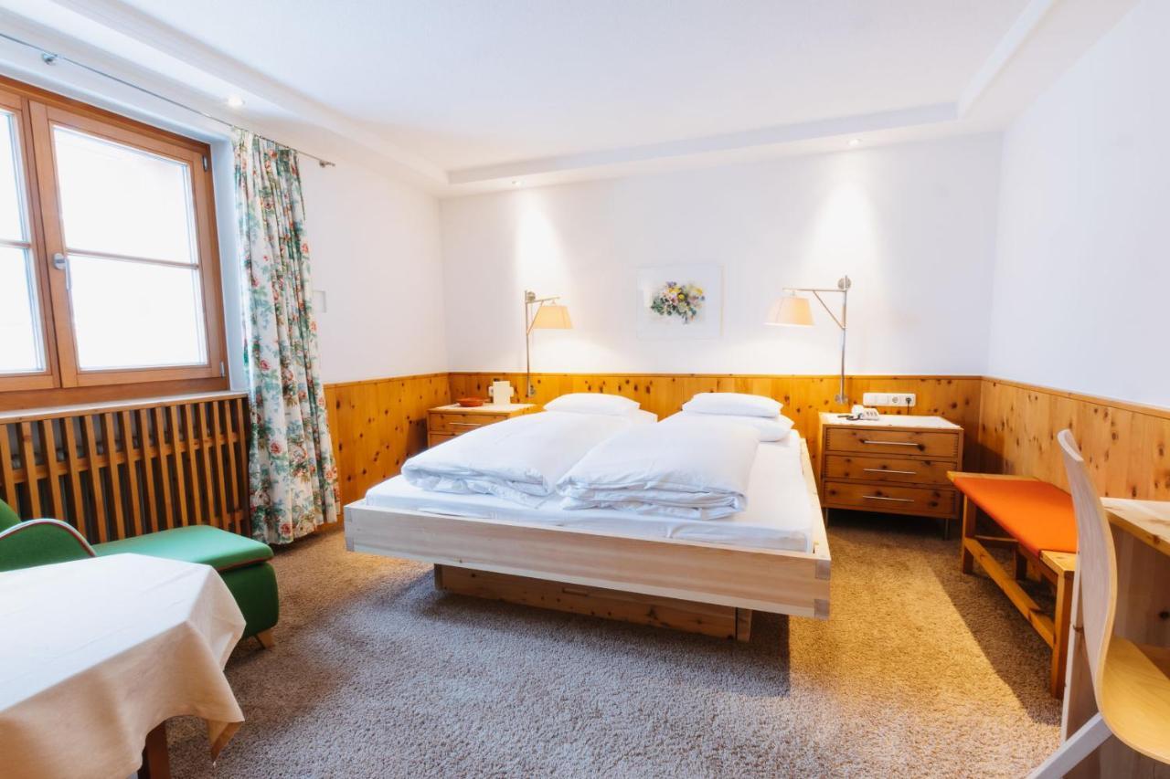 Hotel Aurora Lech am Arlberg Exterior photo