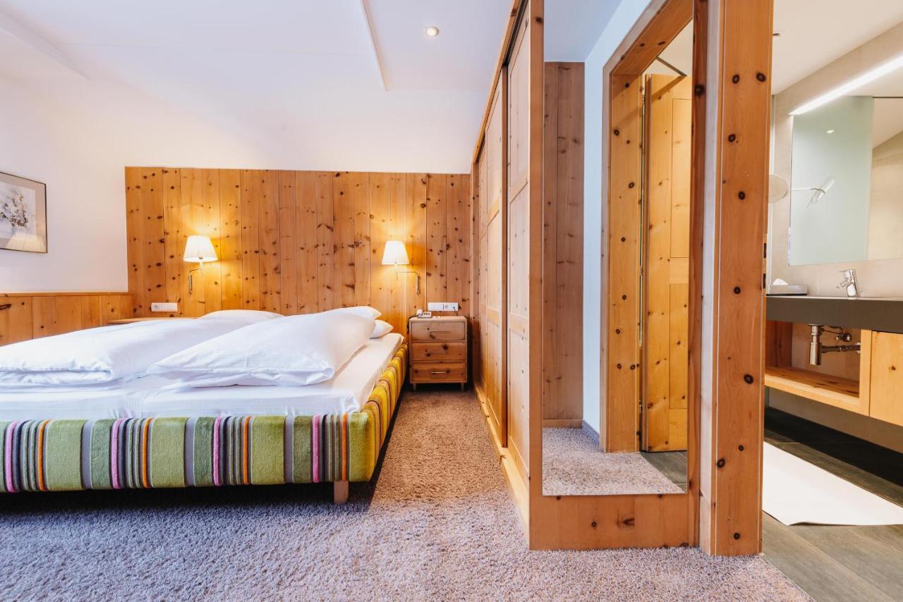 Hotel Aurora Lech am Arlberg Exterior photo